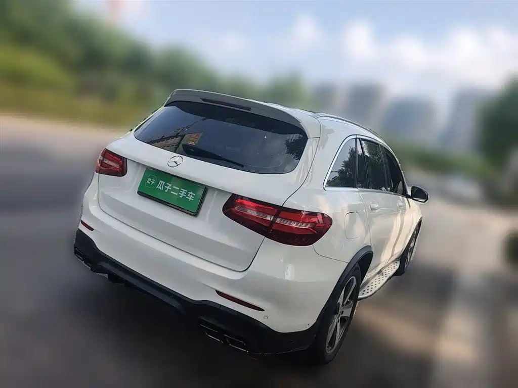 Mercedes-Benz GLC 2016 GLC 260 4MATIC Luxury фото 5