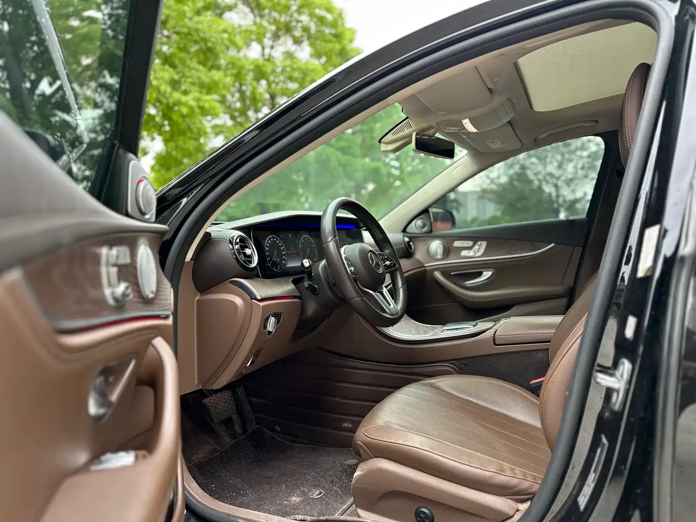 Mercedes-Benz E-Class 2019 Facelift E 300 L Luxury фото 6