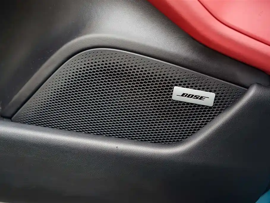 Porsche Taycan 2022 Taycan 4S фото 23