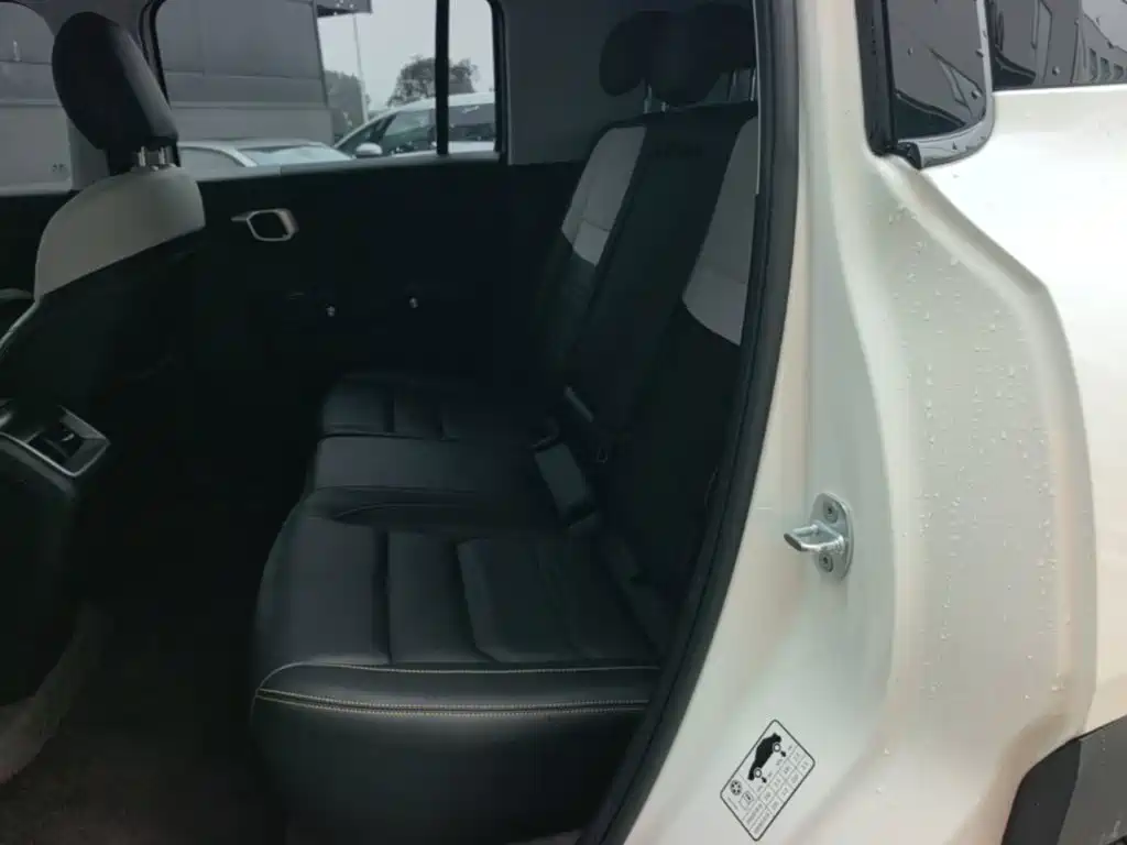 Photo 17 - BAIC ORV Beijing Off-Road BJ30