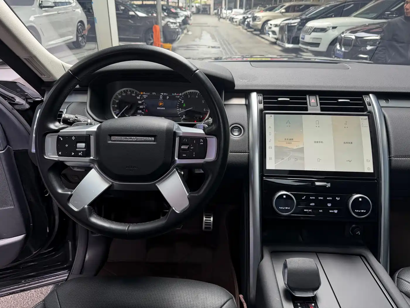 Фото 13 - Land Rover Discovery