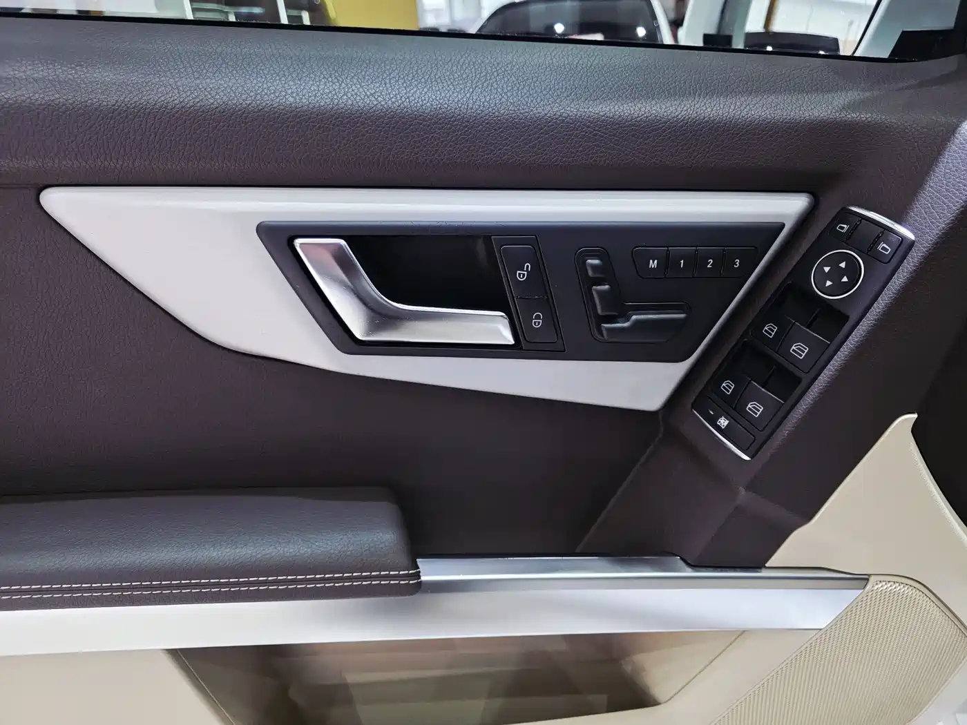 Mercedes-Benz GLK-Class 2014 GLK 260 4MATIC Dynamic фото 6