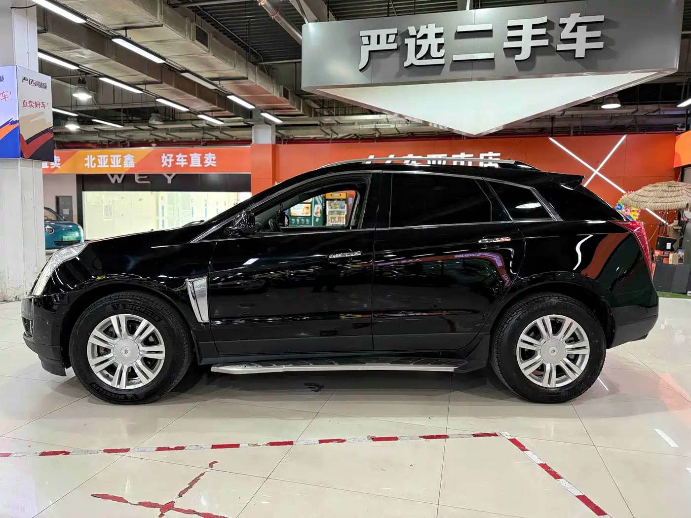 Cadillac SRX 2015 3.0L Elite фото 4