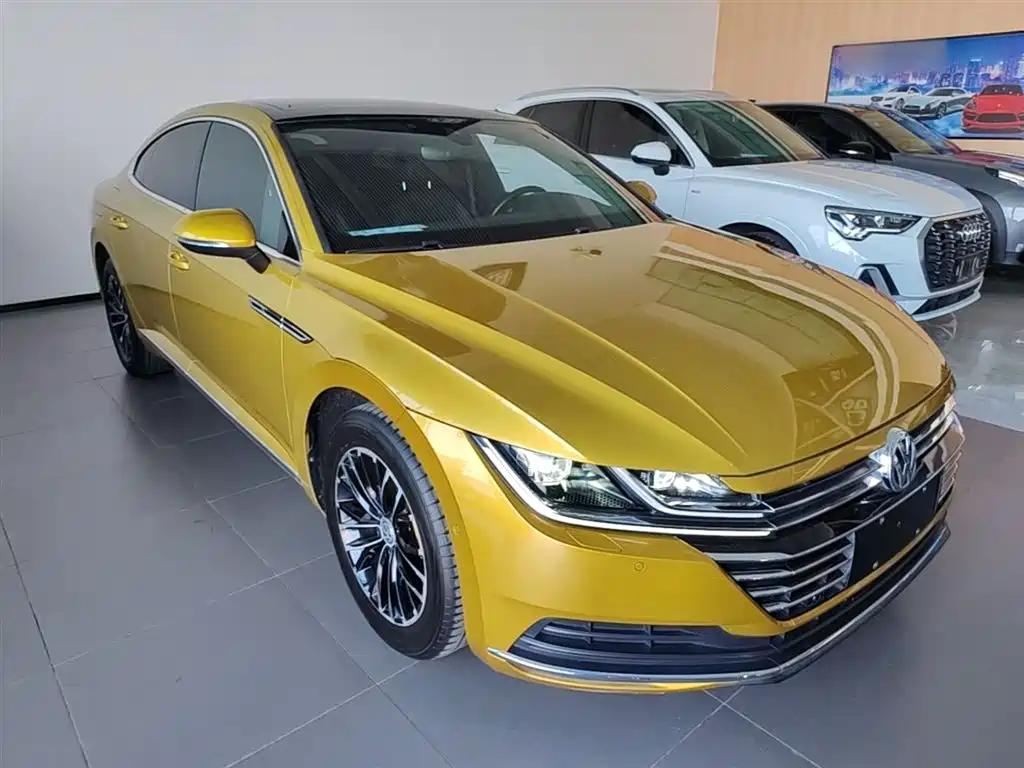 Volkswagen FAW-Volkswagen CC 2019 330TSI Charming Appearance (China V) фото 4