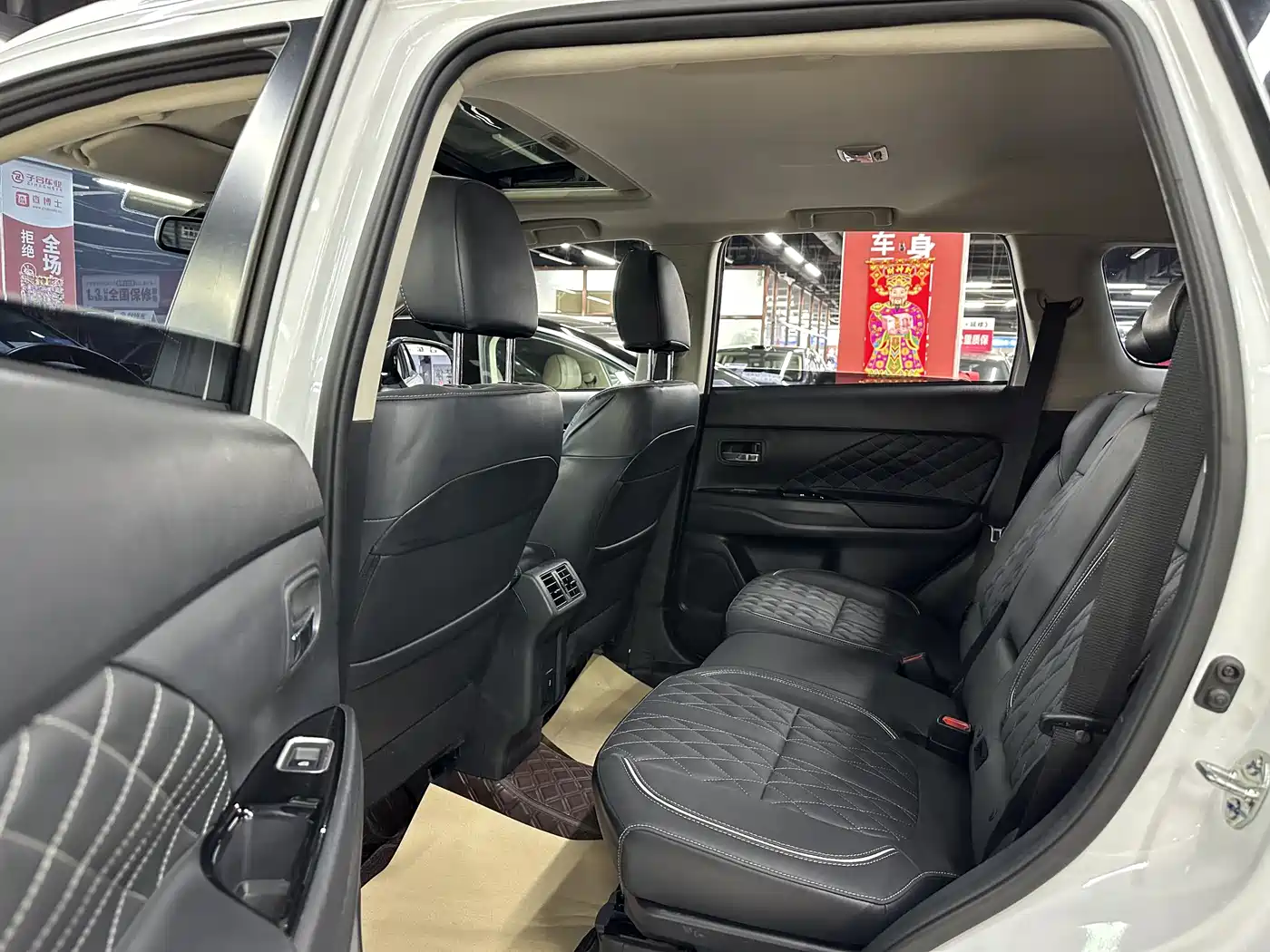 Mitsubishi Outlander 2021 2.0L FWD Comfort Edition 5-seater фото 19