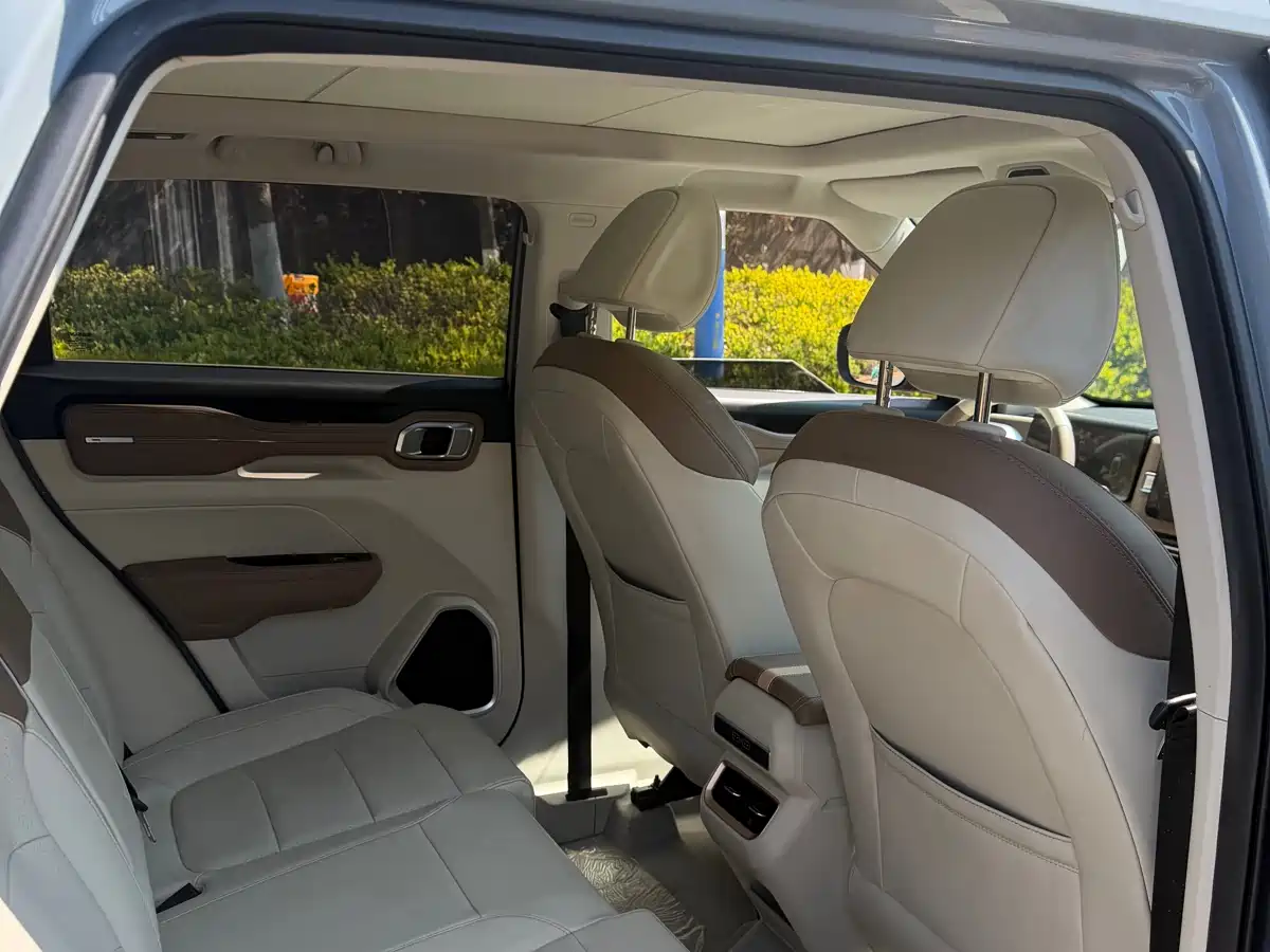 GEELY AUTOMOBILE GEELY ICON