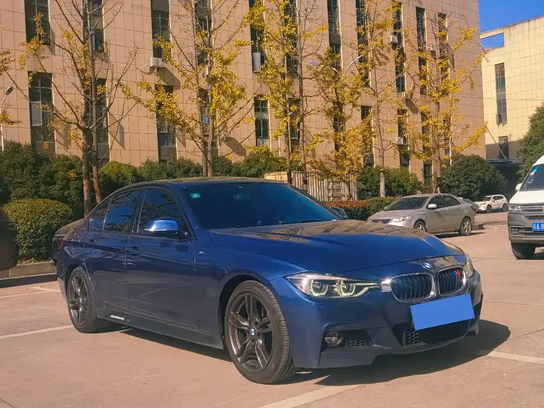 BMW 3 Series 2019 320i M Sport Package фото 3