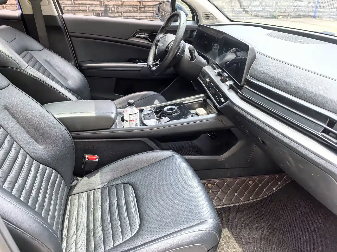 Kia Sportage 2023 2.0T 2WD Premium Edition фото 8