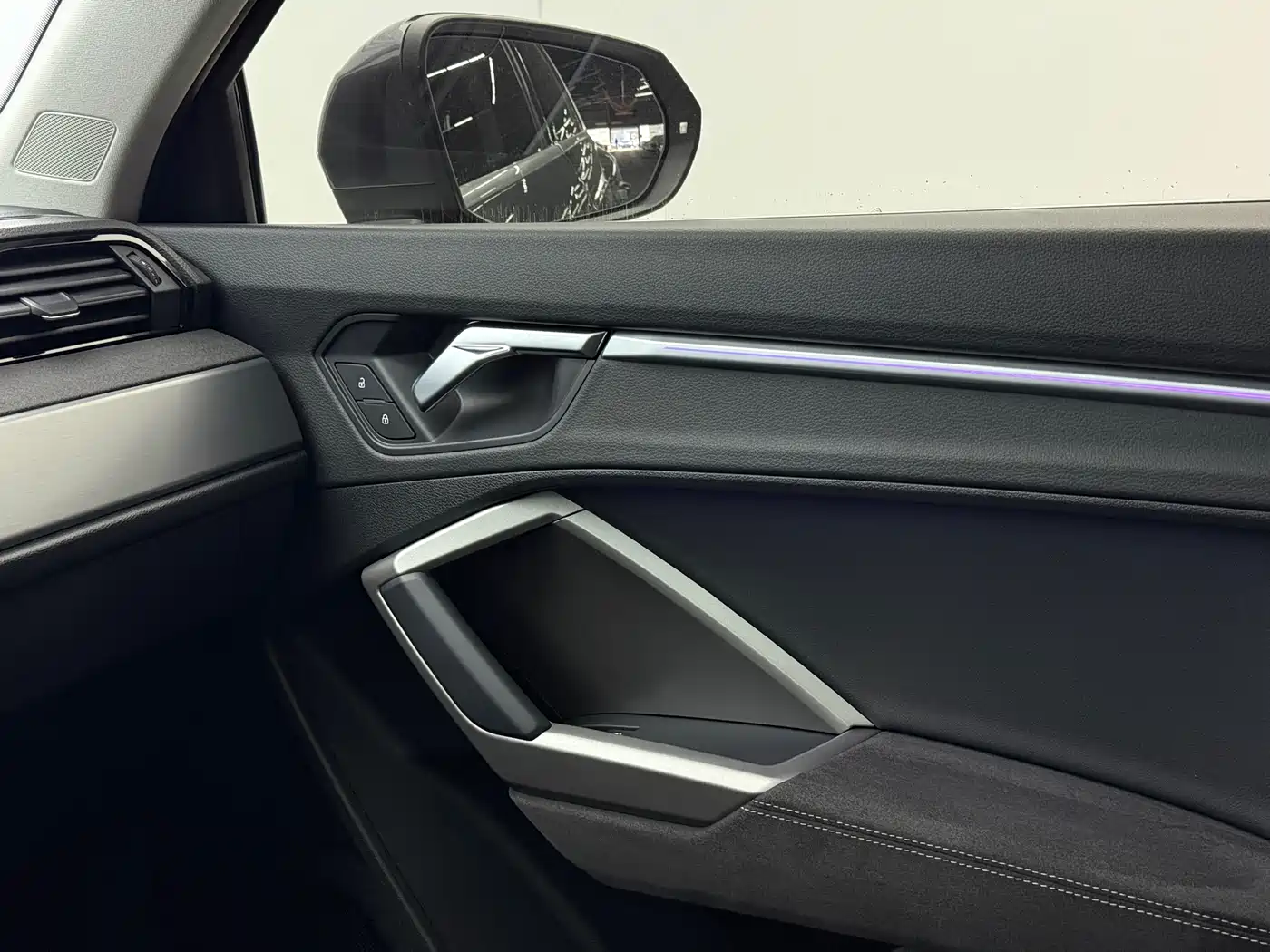Audi Q3 2022 35 TFSI Fashion Dynamic фото 16