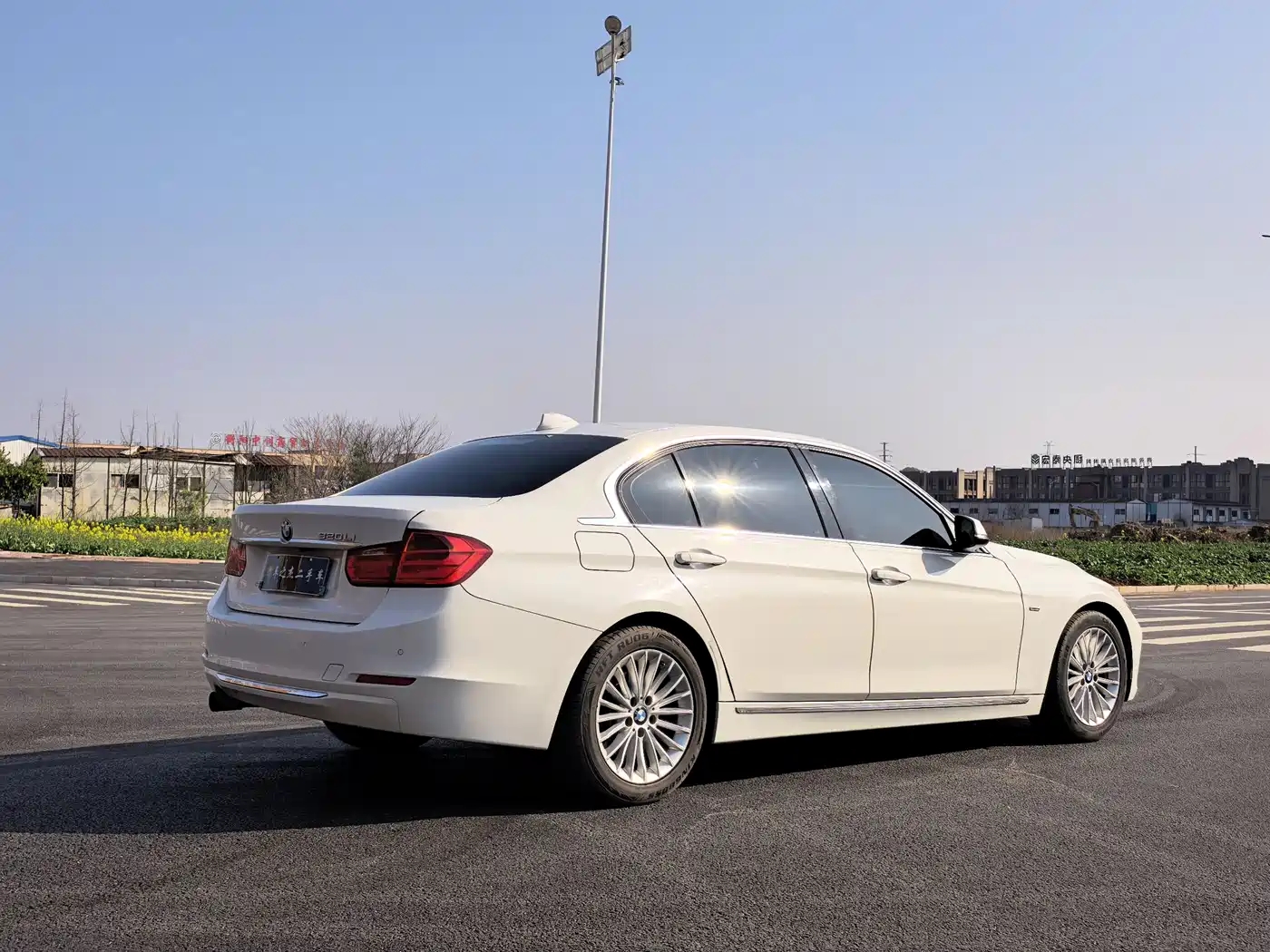 BMW 3 Series 2015 320Li Super Joy Luxury Design Package фото 7