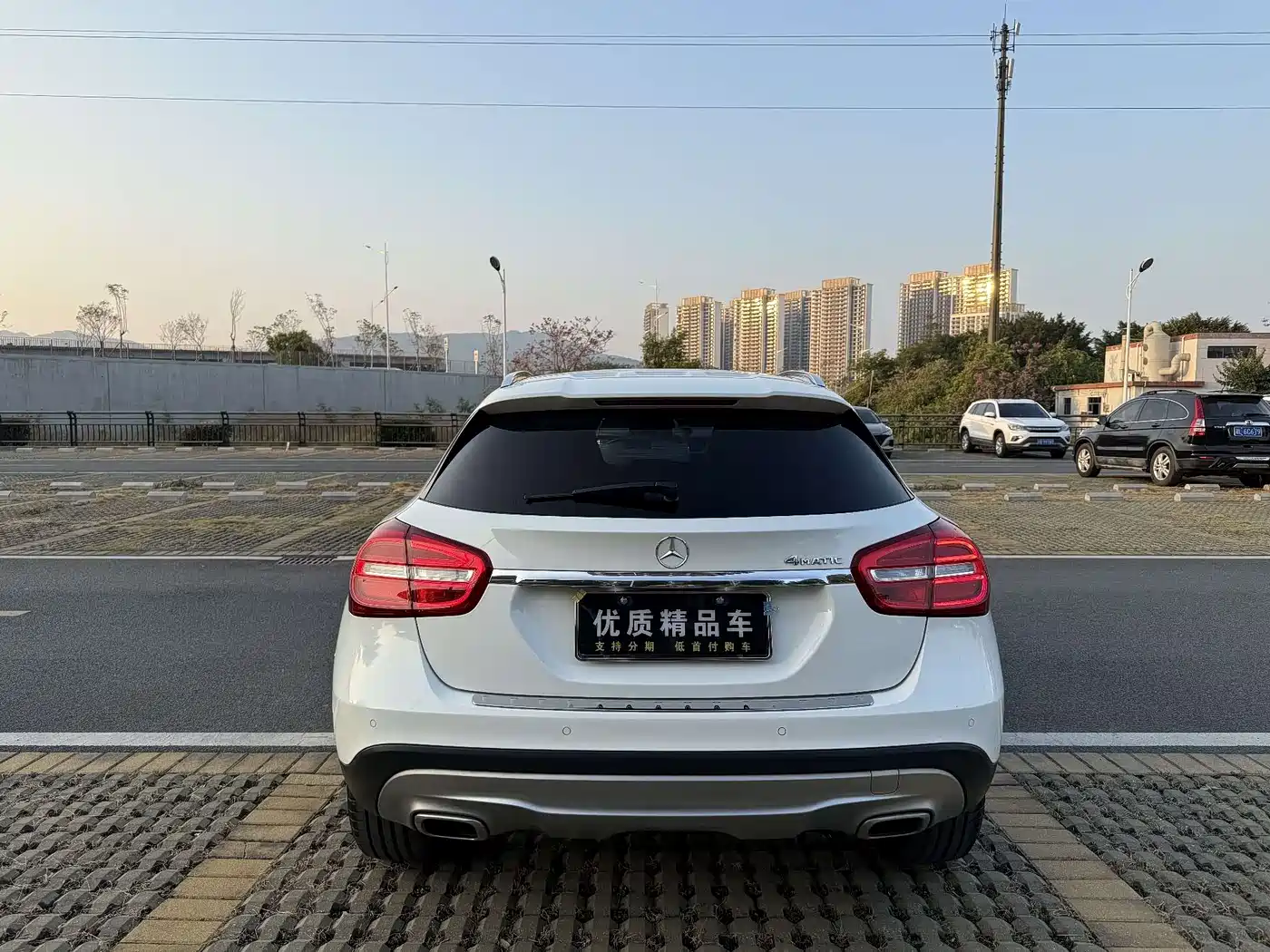 Mercedes-Benz GLA 2017 GLA 220 4MATIC Fashion фото 7
