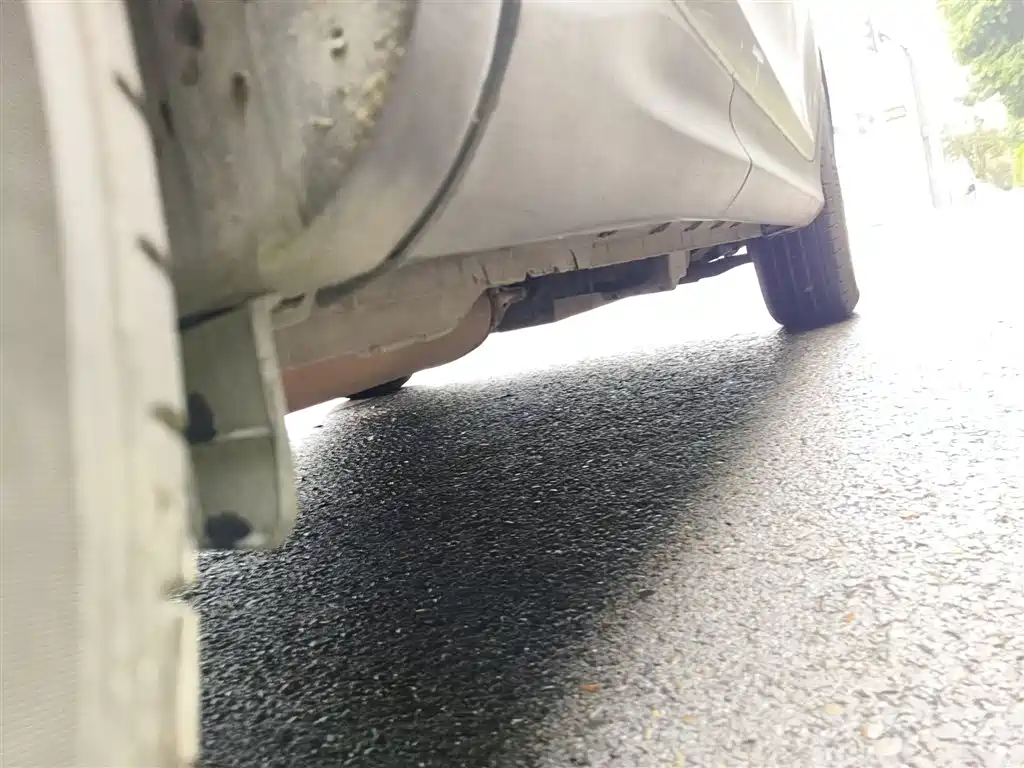Toyota RAV4 Rongfang 2015 2.0L CVT 2WD Trend Edition фото 17