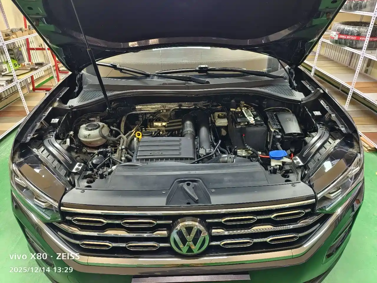 Volkswagen Tayron 2022 280TSI 2WD Luxury Smart Connect Edition фото 22