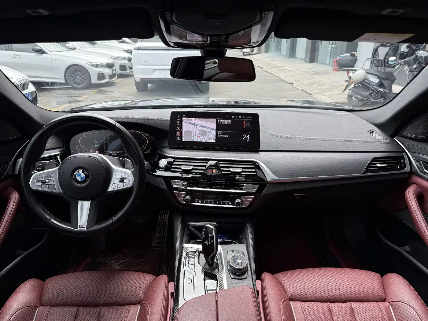 BMW 5 Series 2022 Model Third Facelift 530Li Premium M Sport Package фото 7