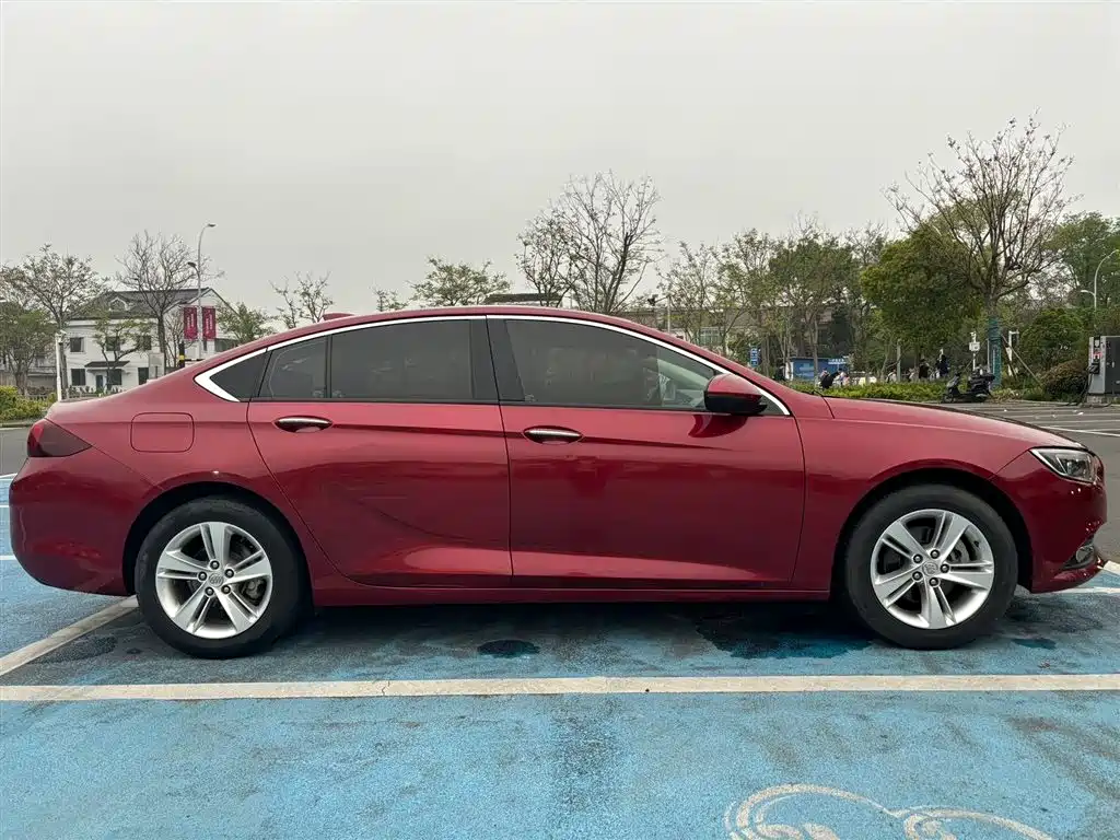 Buick Regal 2019 20T Elite China VI фото 7