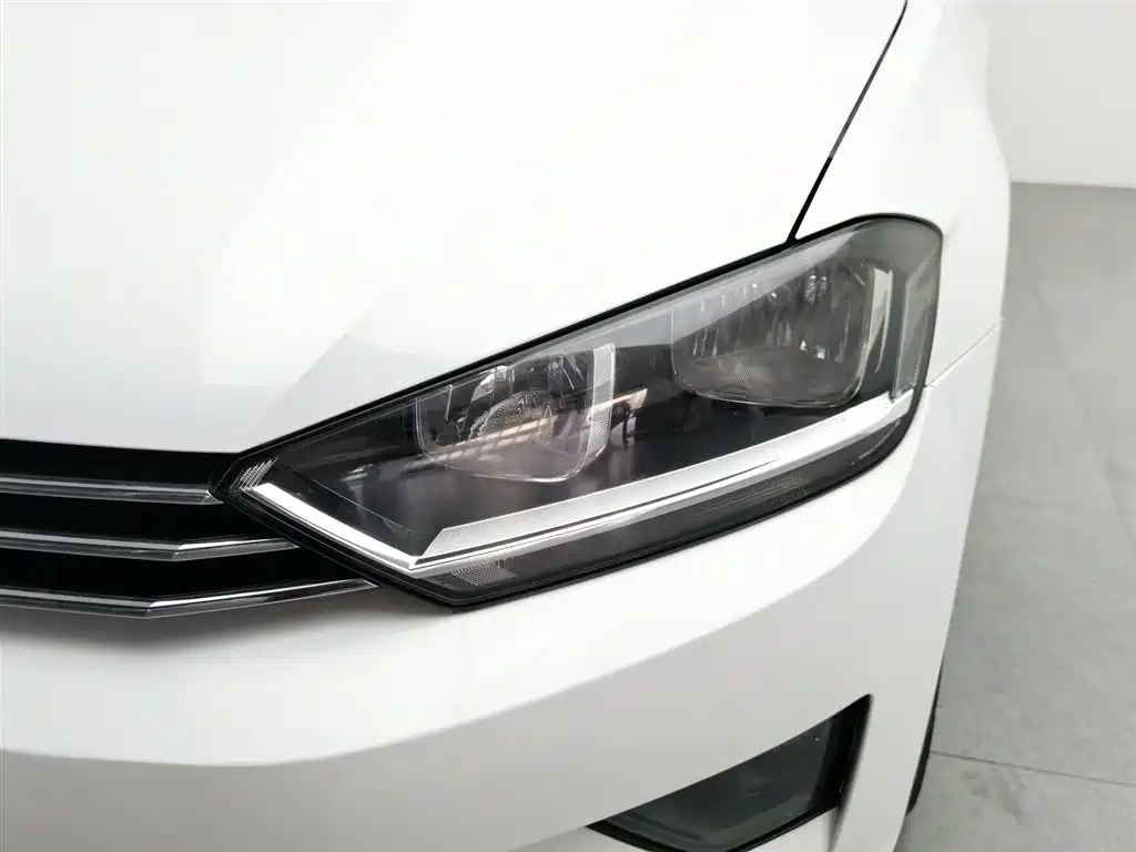 Volkswagen Golf Sportsvan 2016 1.6L Automatic Comfort фото 7