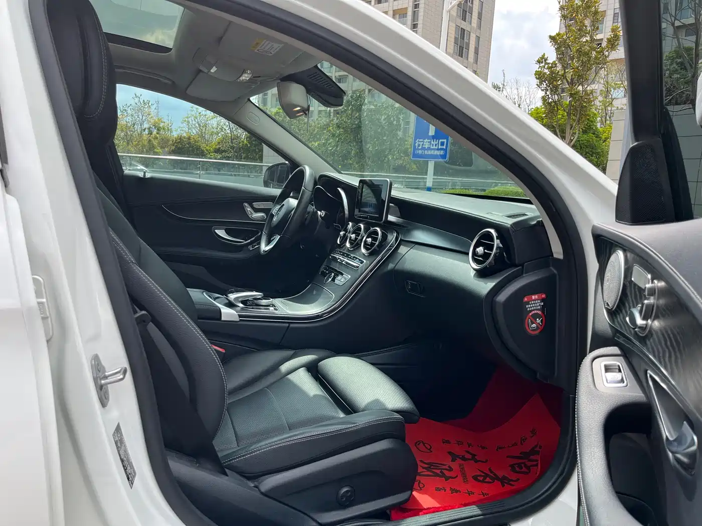 Mercedes-Benz C-Class 2018 C 200 L Sport Edition фото 18