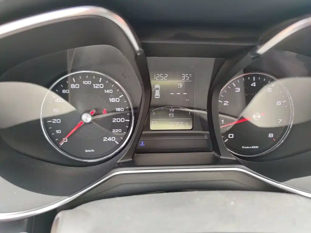 MG MG6 2018 2017 20T Automatic Elite Smart Connect Version (China V)