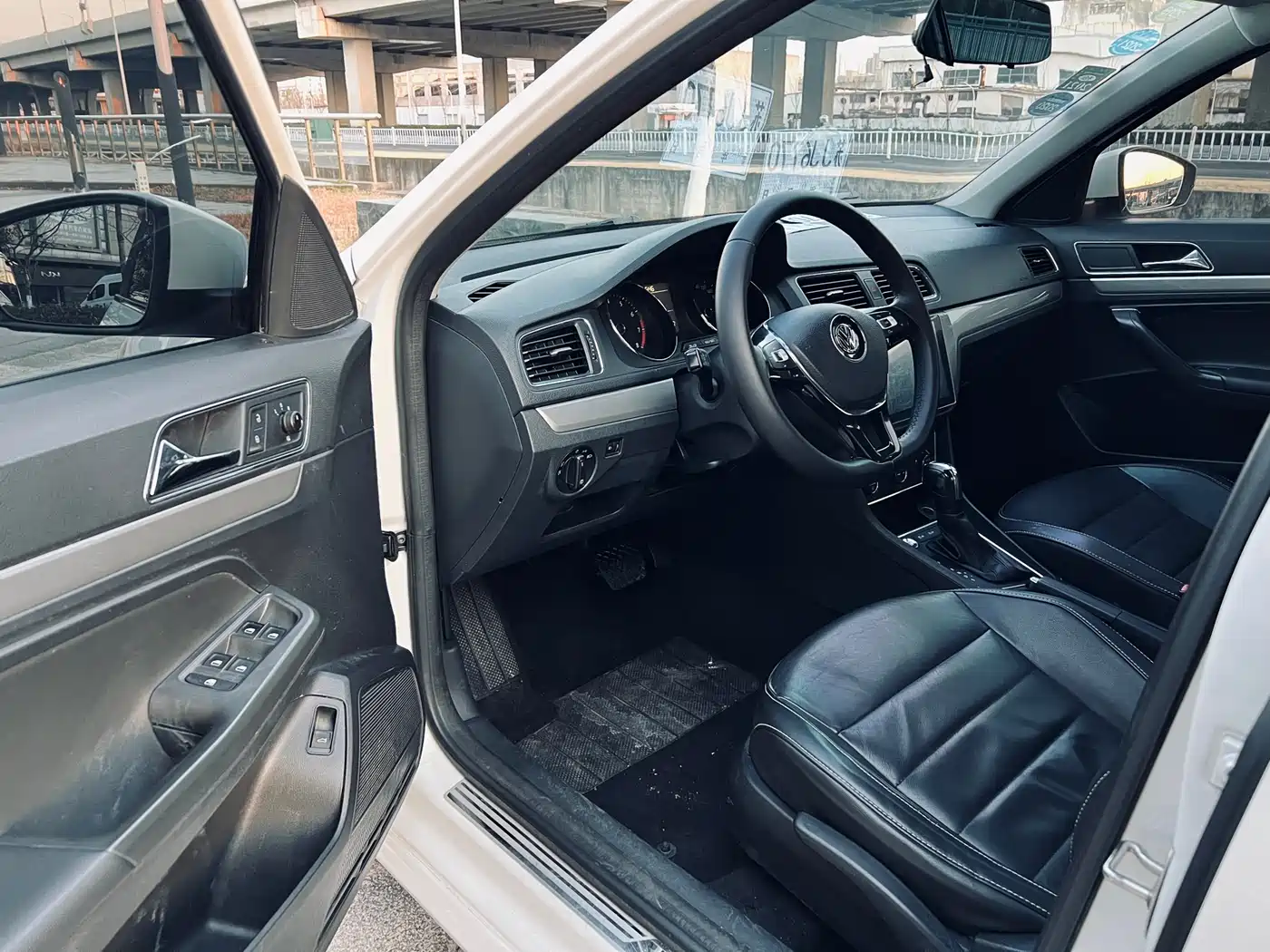 Volkswagen Lavida 2017 230TSI DSG Comfort Edition фото 13