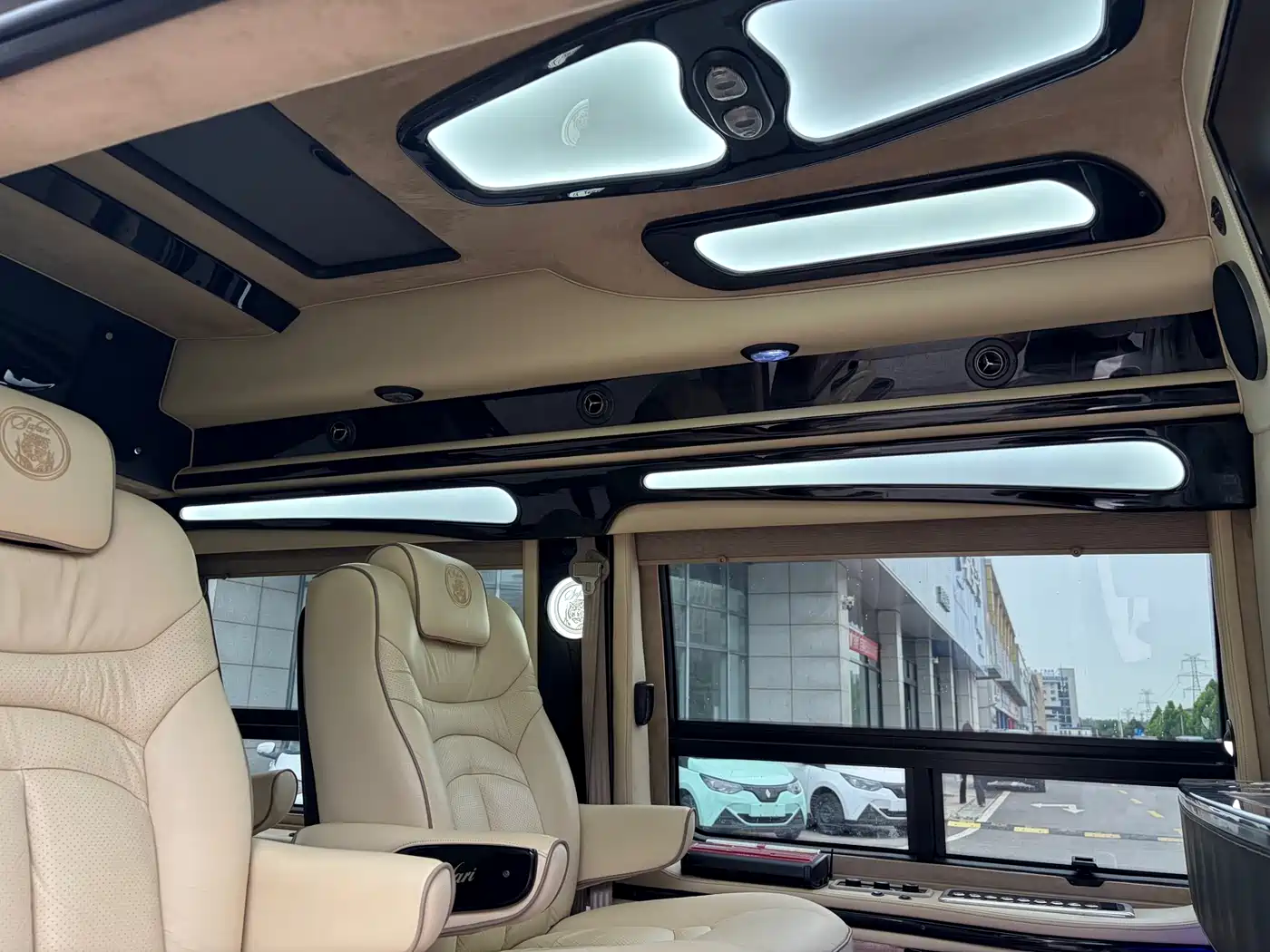 GMC Savana 2014 2014 5.3L Leader Edition