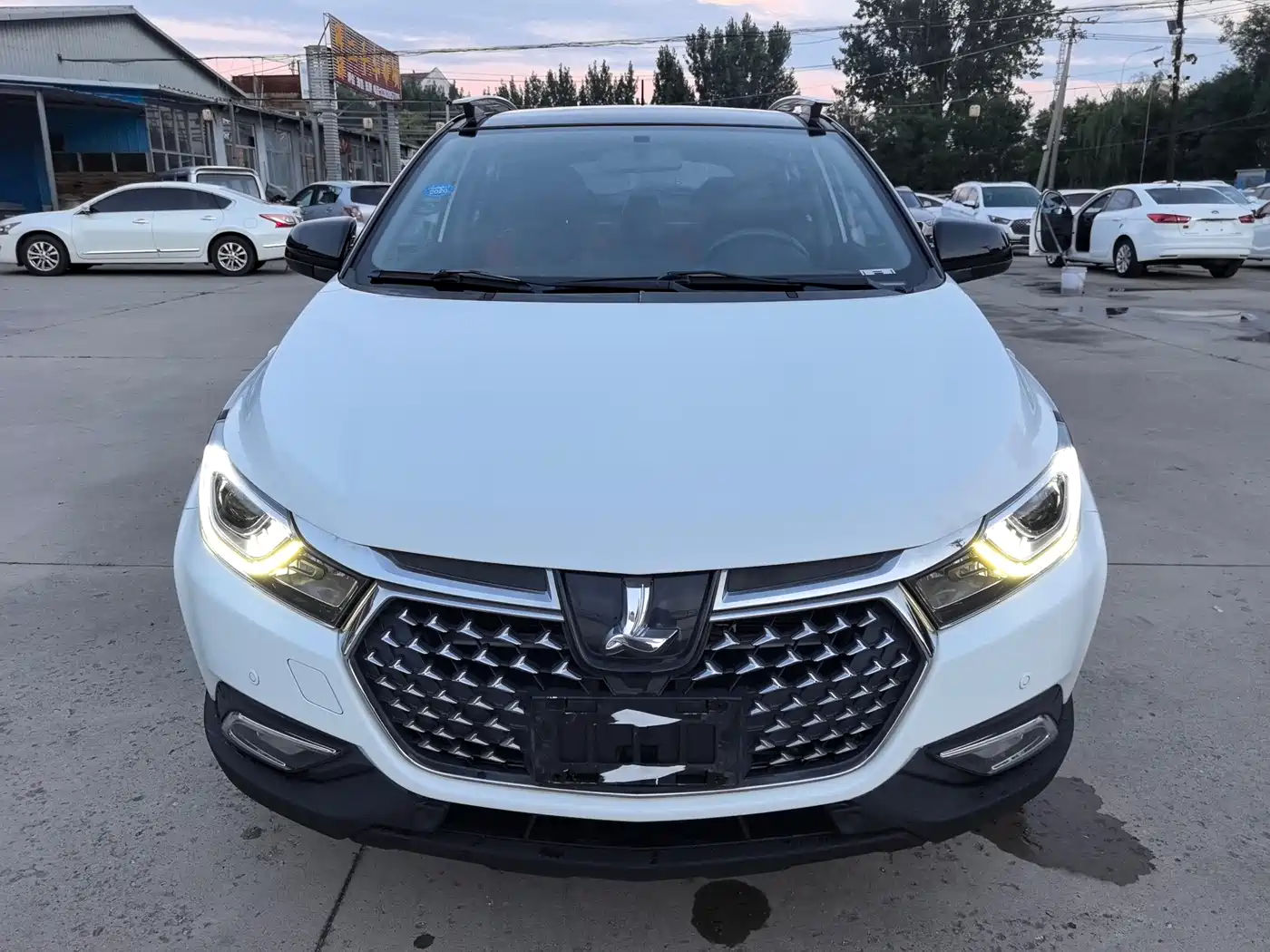 Luxgen U5 SUV 2018 2017 1.6L CVT Celebrity Edition