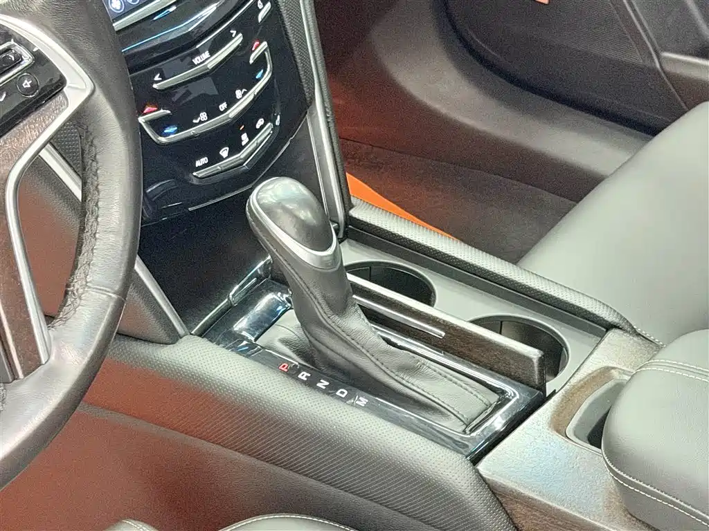 Cadillac XTS 2018 28T Technology фото 24