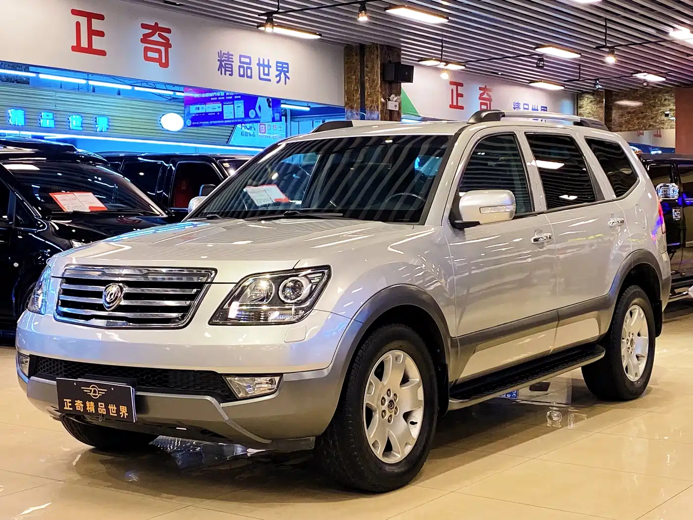 Kia Borego 2013 3.8L Luxury Edition China V фото 3