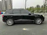 صورة 4 - Volkswagen Touareg