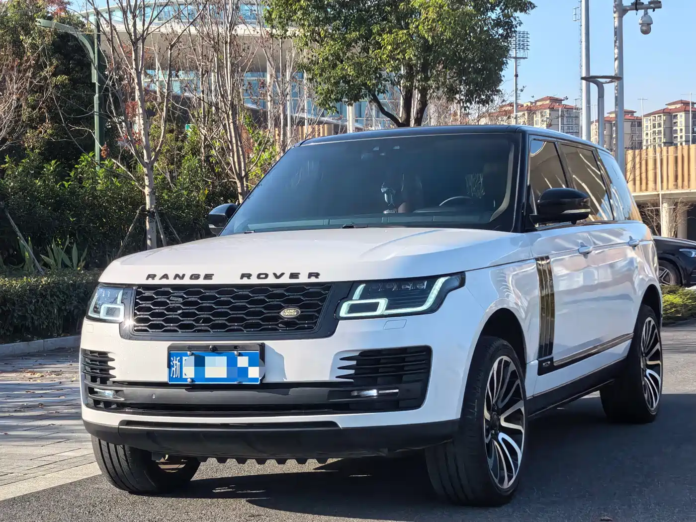 Land Rover Range Rover 2016 3.0 SC V6 Vogue LWB
