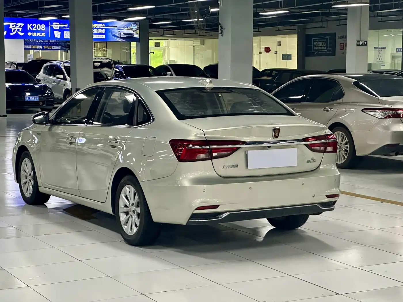 Roewe i6 New Energy 2018 2017 45T Hybrid Connected Smart Enjoyment Edition