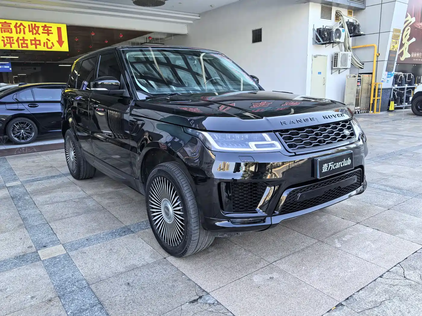 Land Rover Range Rover Sport 2016 3.0 SDV6 HSE фото 3
