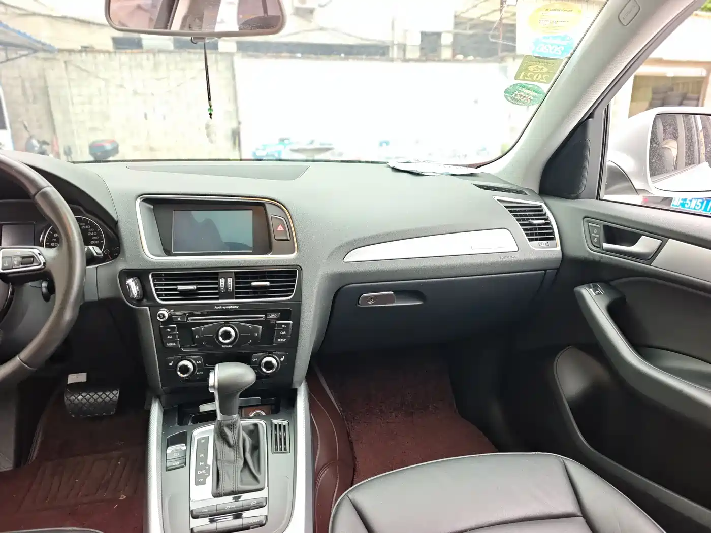 Audi Q5 2015 40 TFSI Technology фото 7