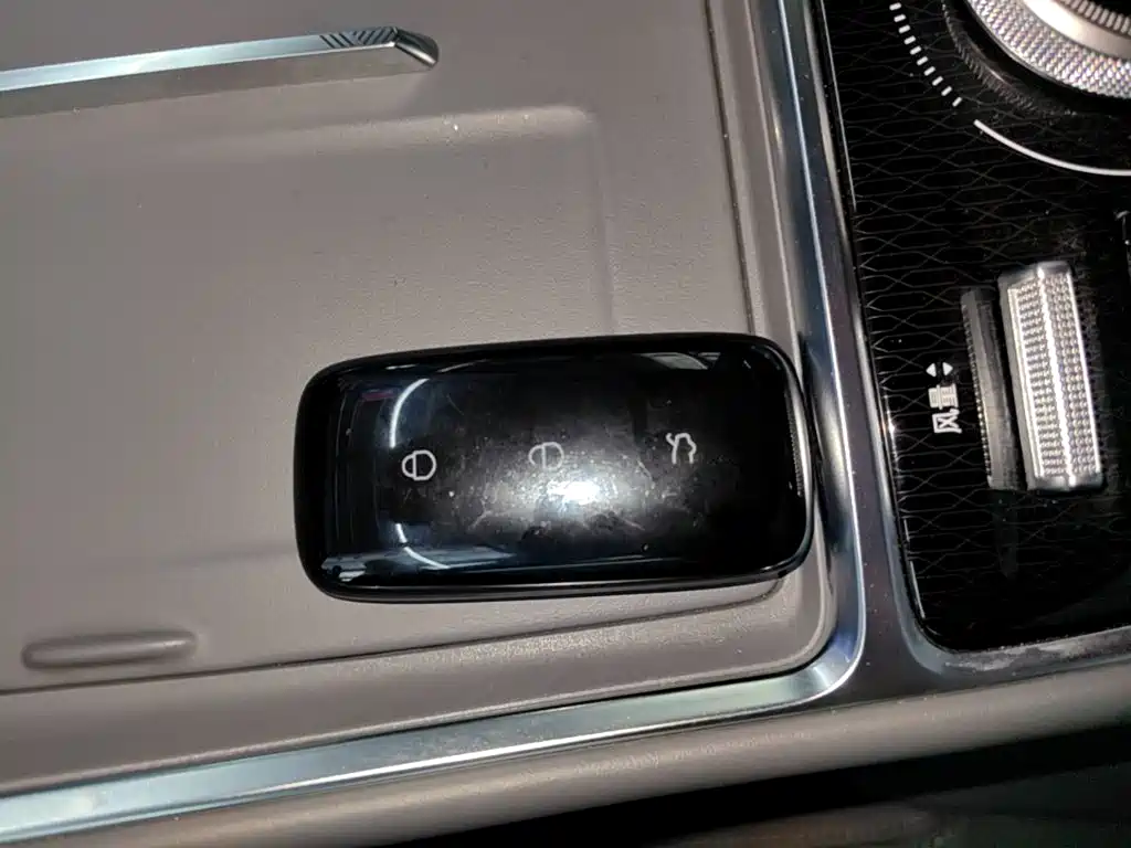 Geely Galaxy Galaxy L6 2025 2025 EM-i 60km Voyage Edition