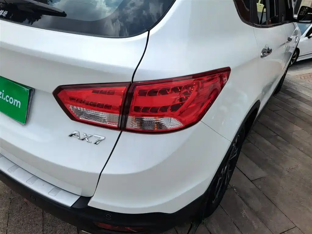 Dongfeng Aeolus Dongfeng Fengshen AX7 2016 2016 2.3L Automatic Smart Premium