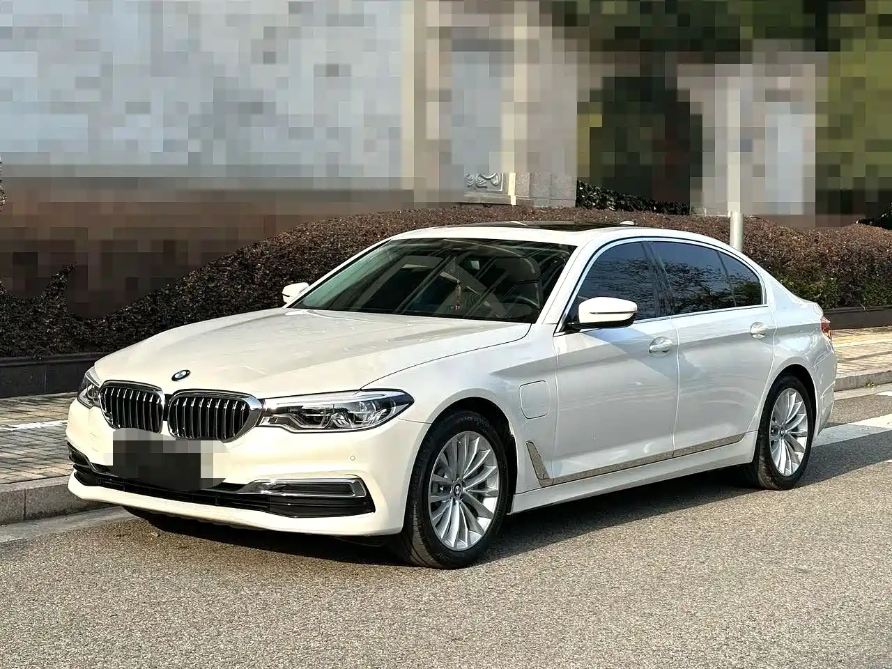 BMW 5 SERIES NEW ENERGY