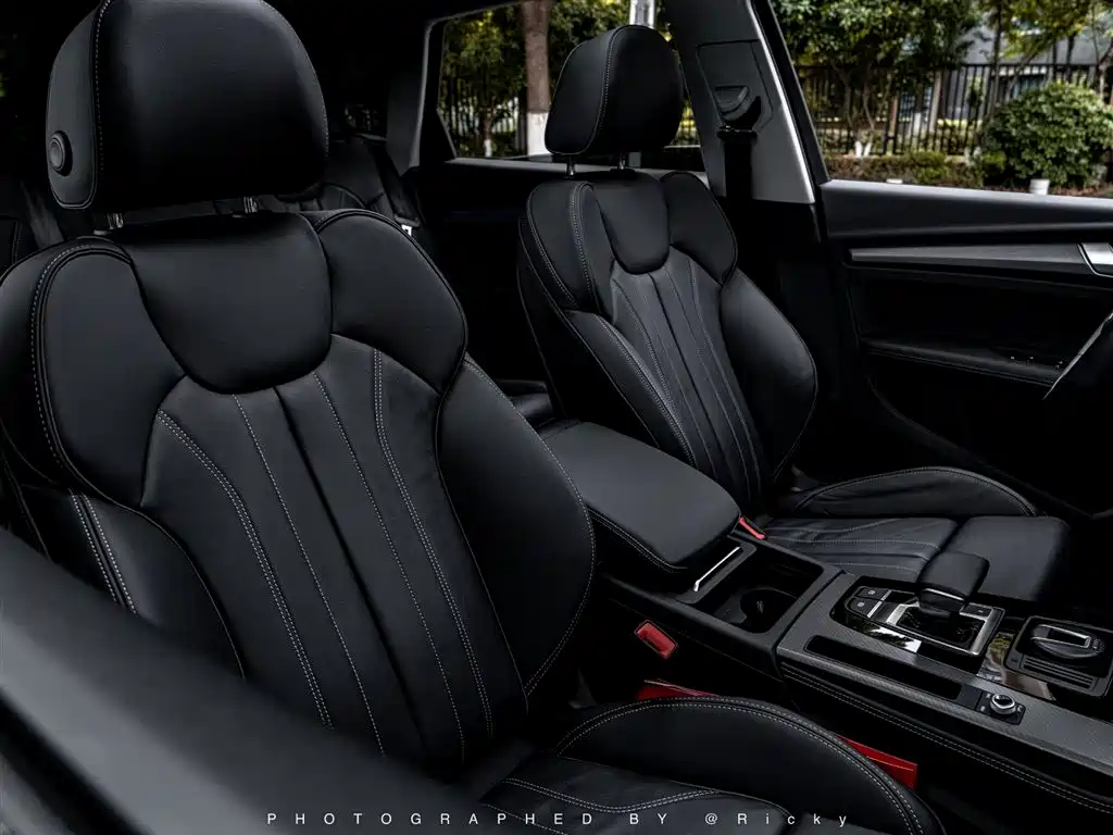 Audi Q5L 2022 40T Luxury Dynamic фото 9