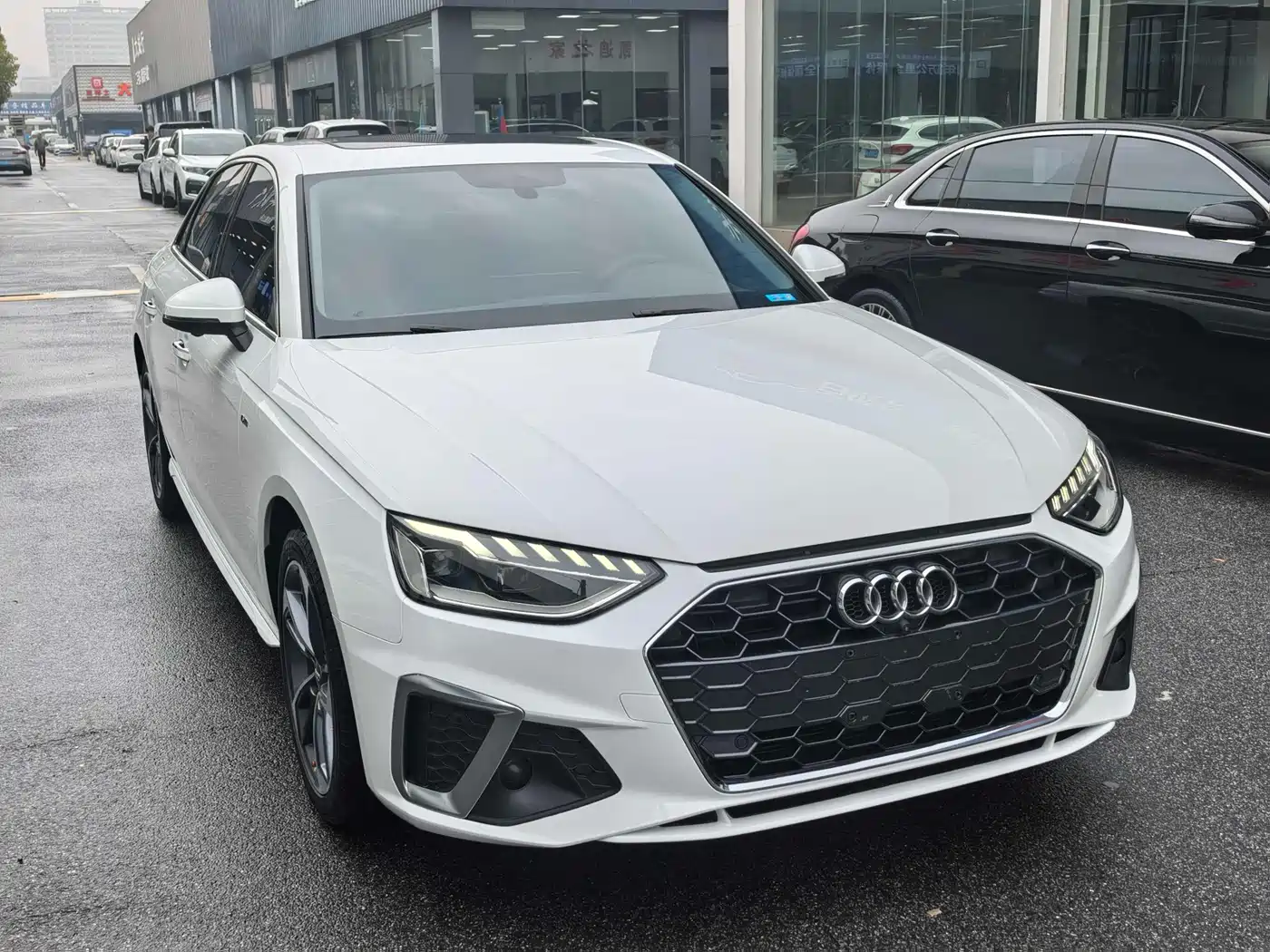 Audi A4L 2020 40 TFSI Fashion Dynamic Edition фото 3