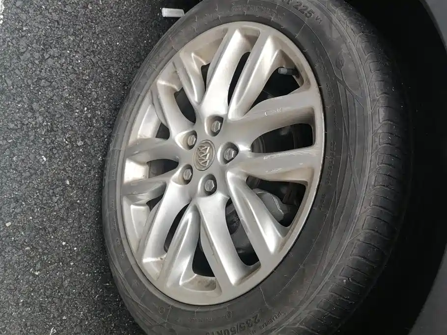Buick Envision Plus 2018 28T 4WD Luxury фото 6