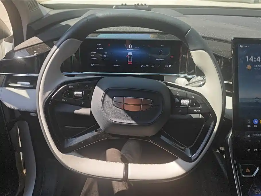 GEELY AUTOMOBILE BOYUE L