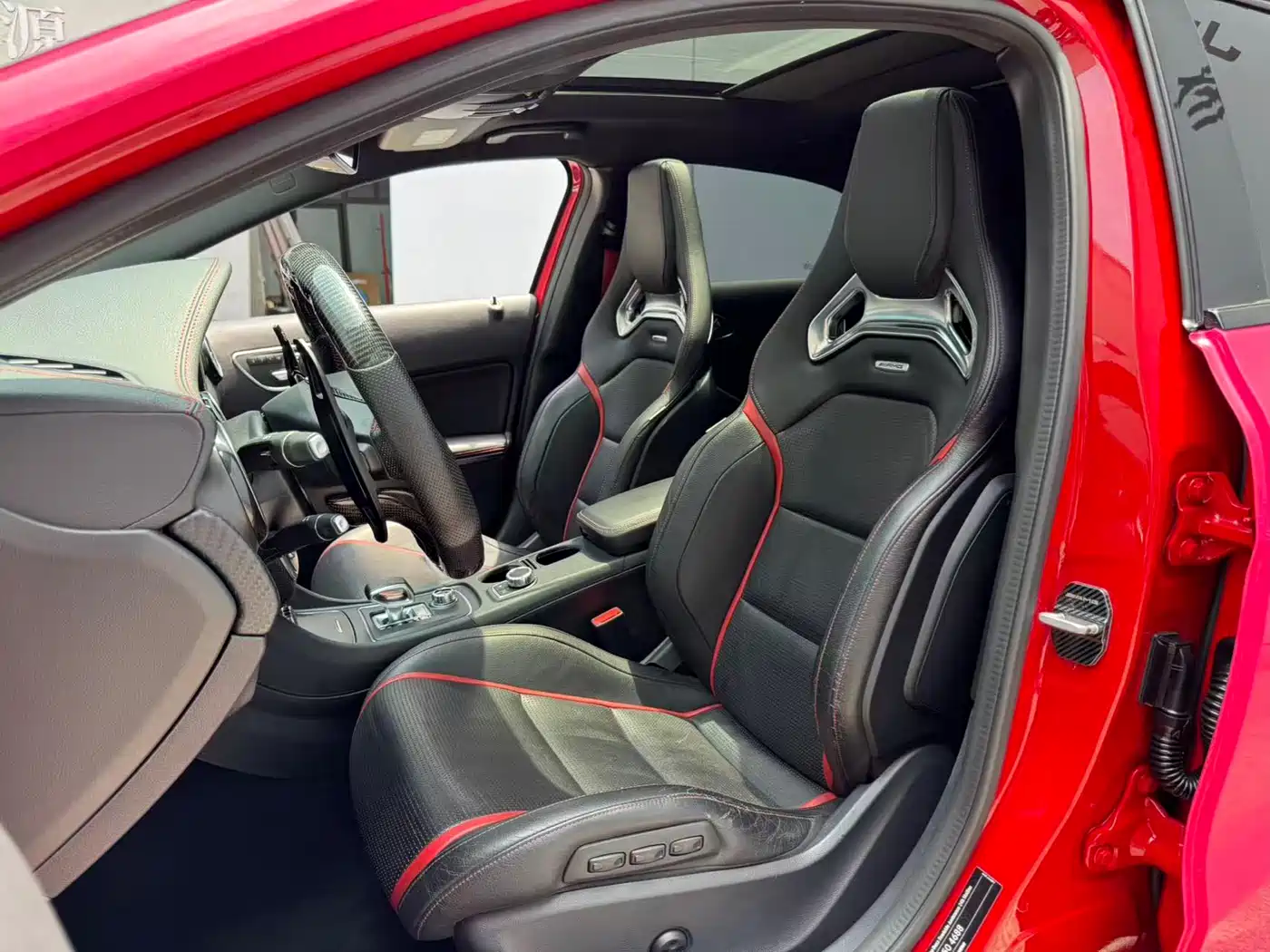 Mercedes-Benz A-Class AMG (Import) 2017 AMG A 45 4MATIC фото 6