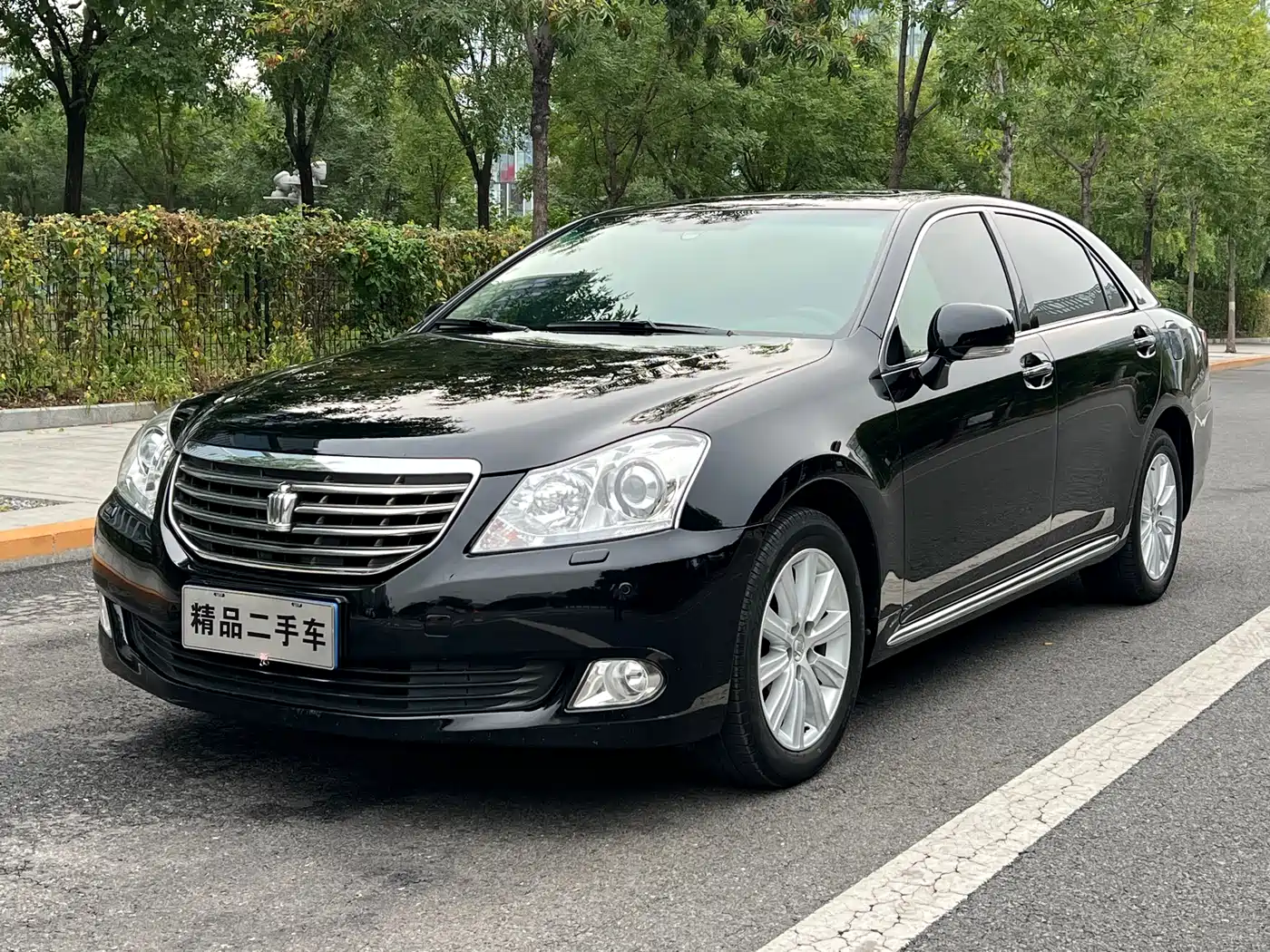 Toyota Crown 2010 2.5L Royal Leather Navigation Edition