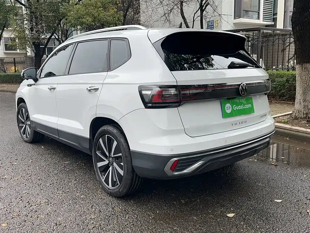 Volkswagen Tharu 2023 300TSI 2WD Bright Moon Edition фото 14