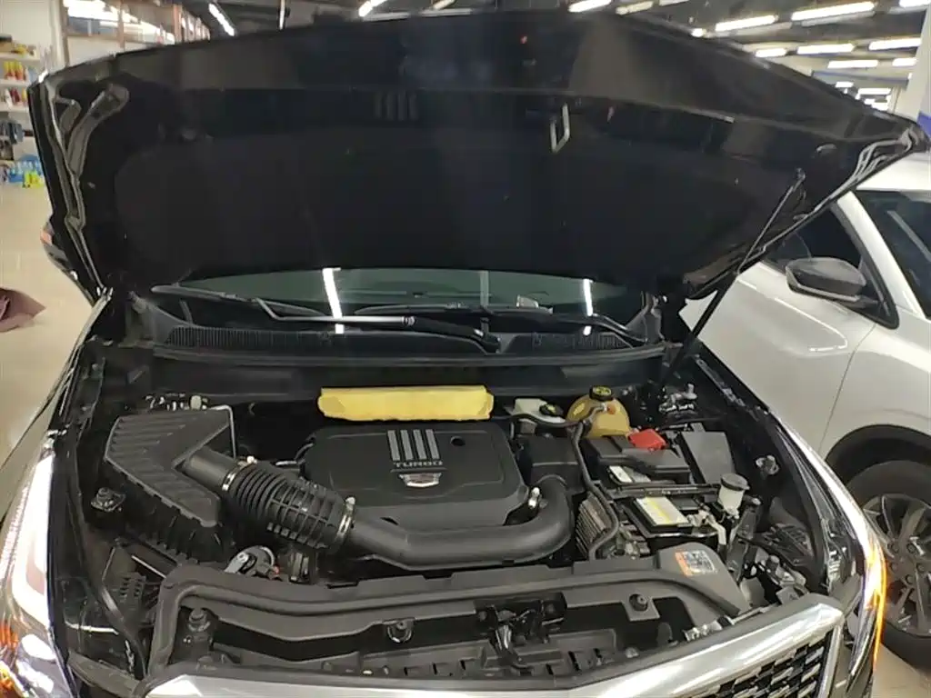 Photo 20 - Cadillac XT5