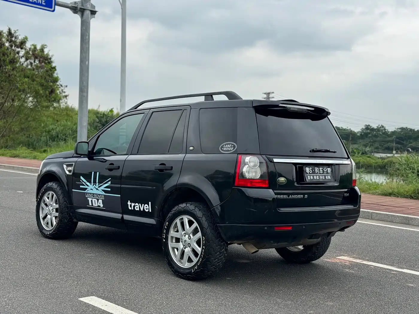 Land Rover Freelander 2 2010 2.2 TD4 Automatic SE Diesel фото 21