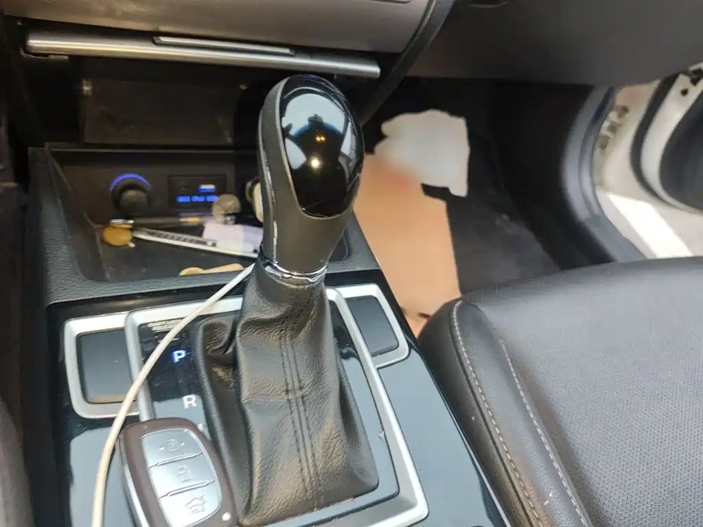 Hyundai Mistra 2014 1.8L Auto Premium DLX фото 7