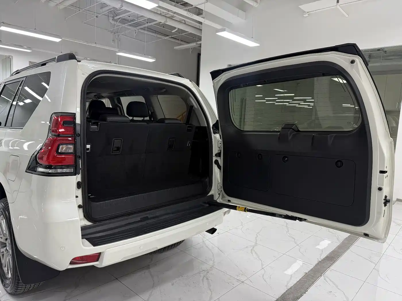 Toyota Prado 2018 3.5L Auto TX фото 20