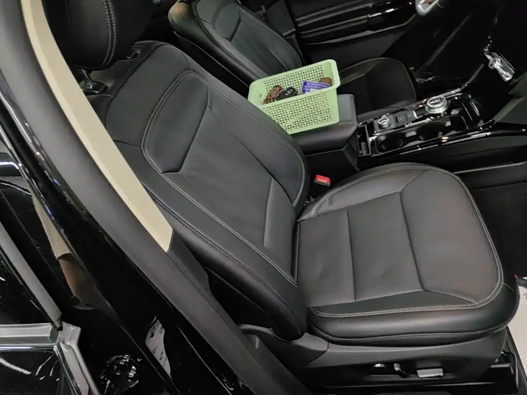 Ford Explorer 2020 2020 EcoBoost 285 AWD Titanium Edition 6-Seater