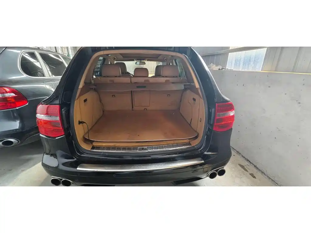 Фото 4 - Porsche Cayenne