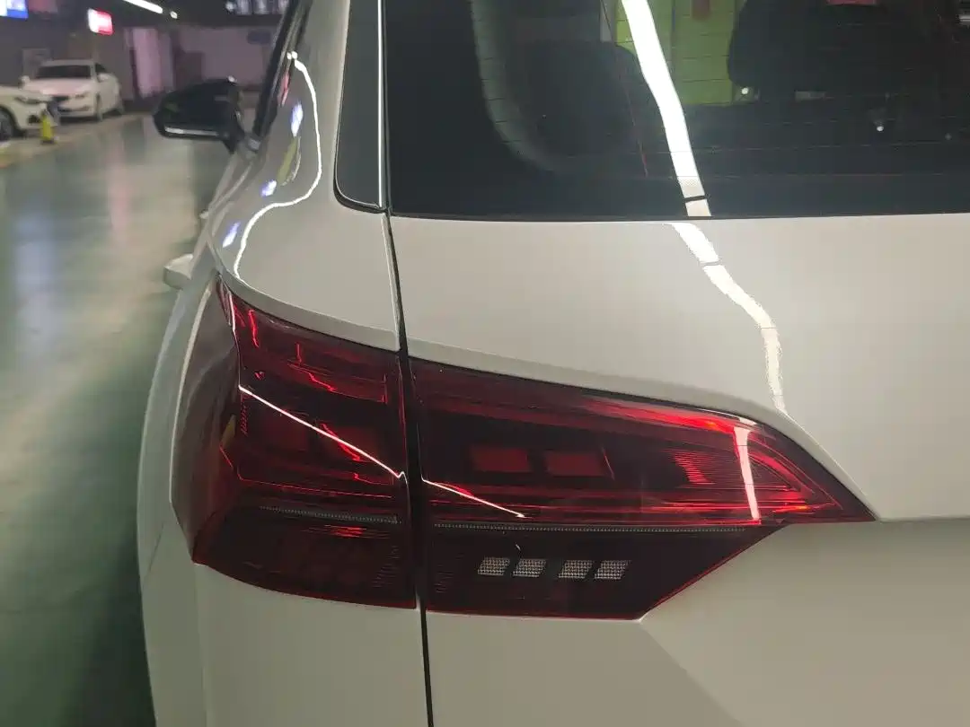 Volkswagen Tayron 2021 330TSI 2WD Luxury Smart Connect Plus фото 14