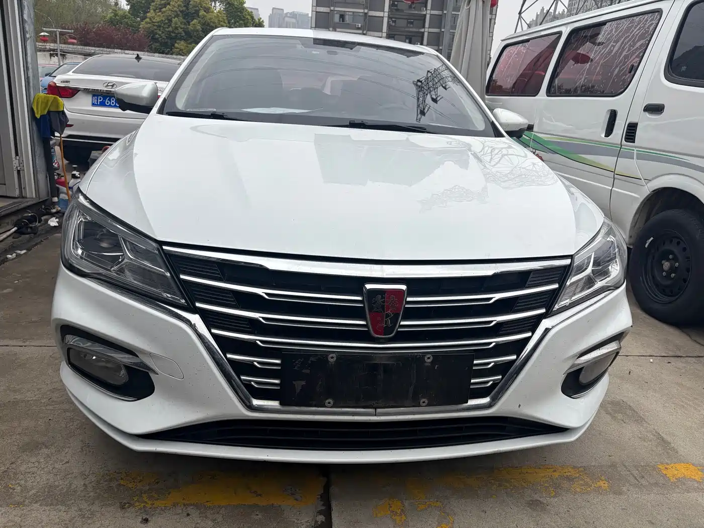 ROEWE I5